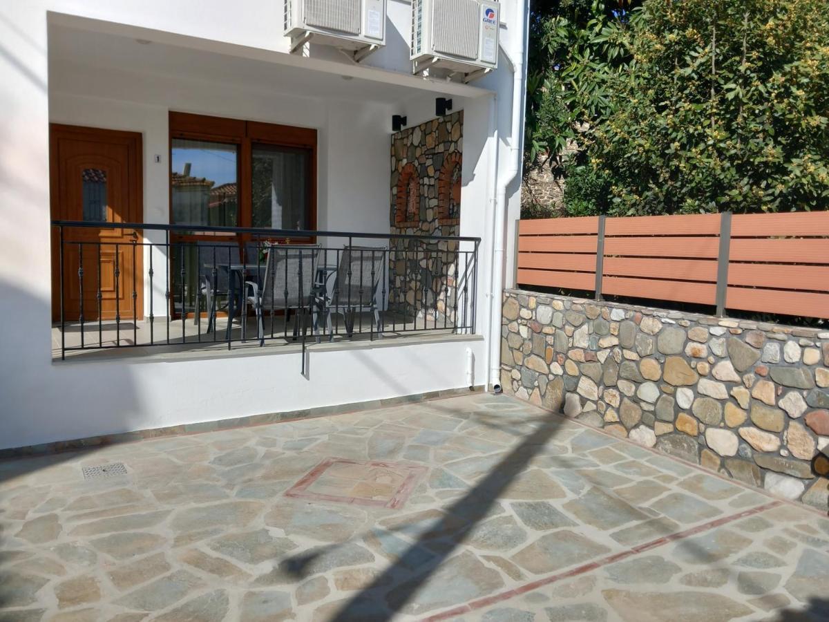 Patriko - House 1, Traditional Stone House アギオス・ニコラオス エクステリア 写真
